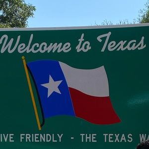 Meet your Posher, Lela